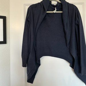 Lululemon Cabin Shrug Cardigan Navy Size 4